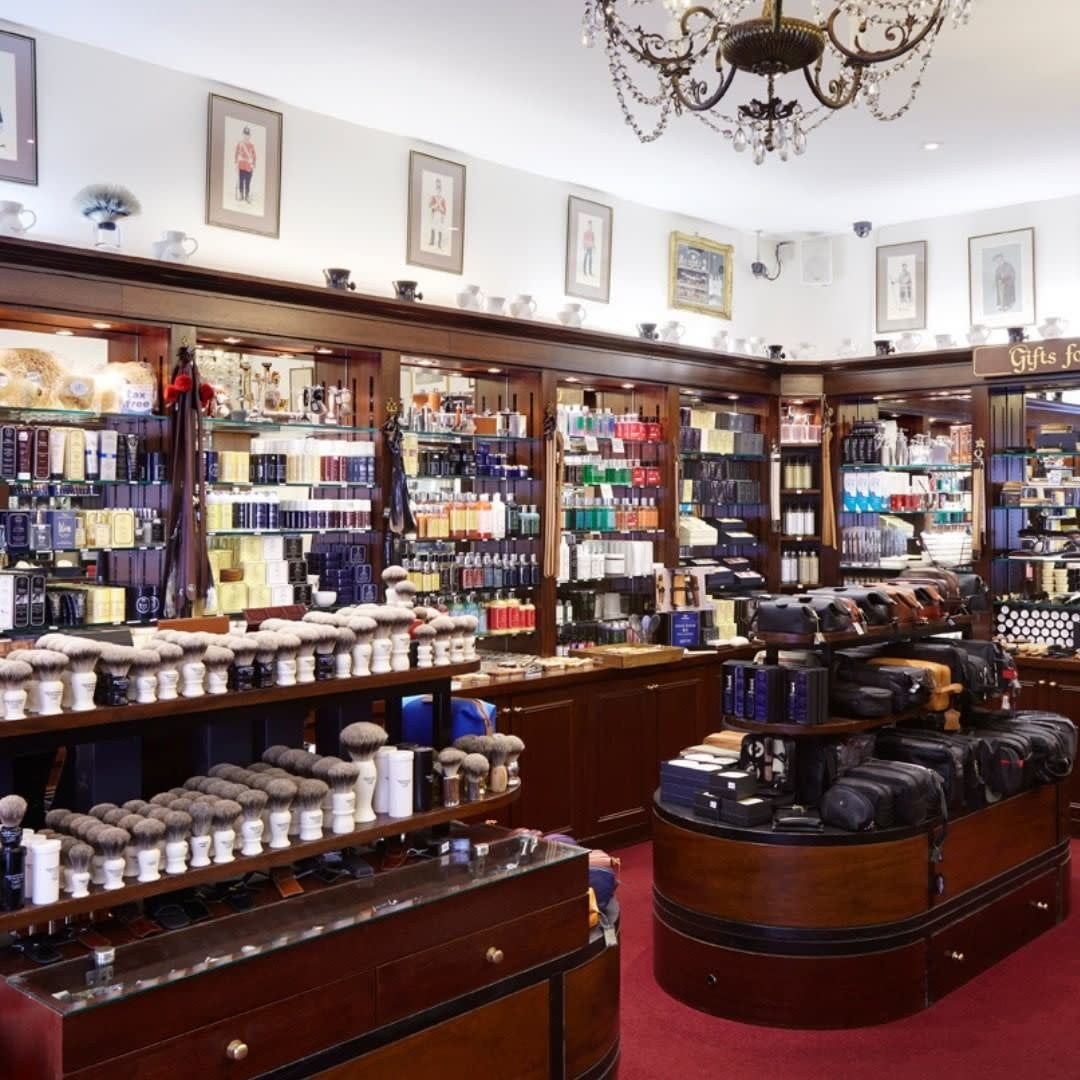 Aftershave Bay Rum "Traditionally Blended for the Discerning Gentleman" (150ml/5.0oz)