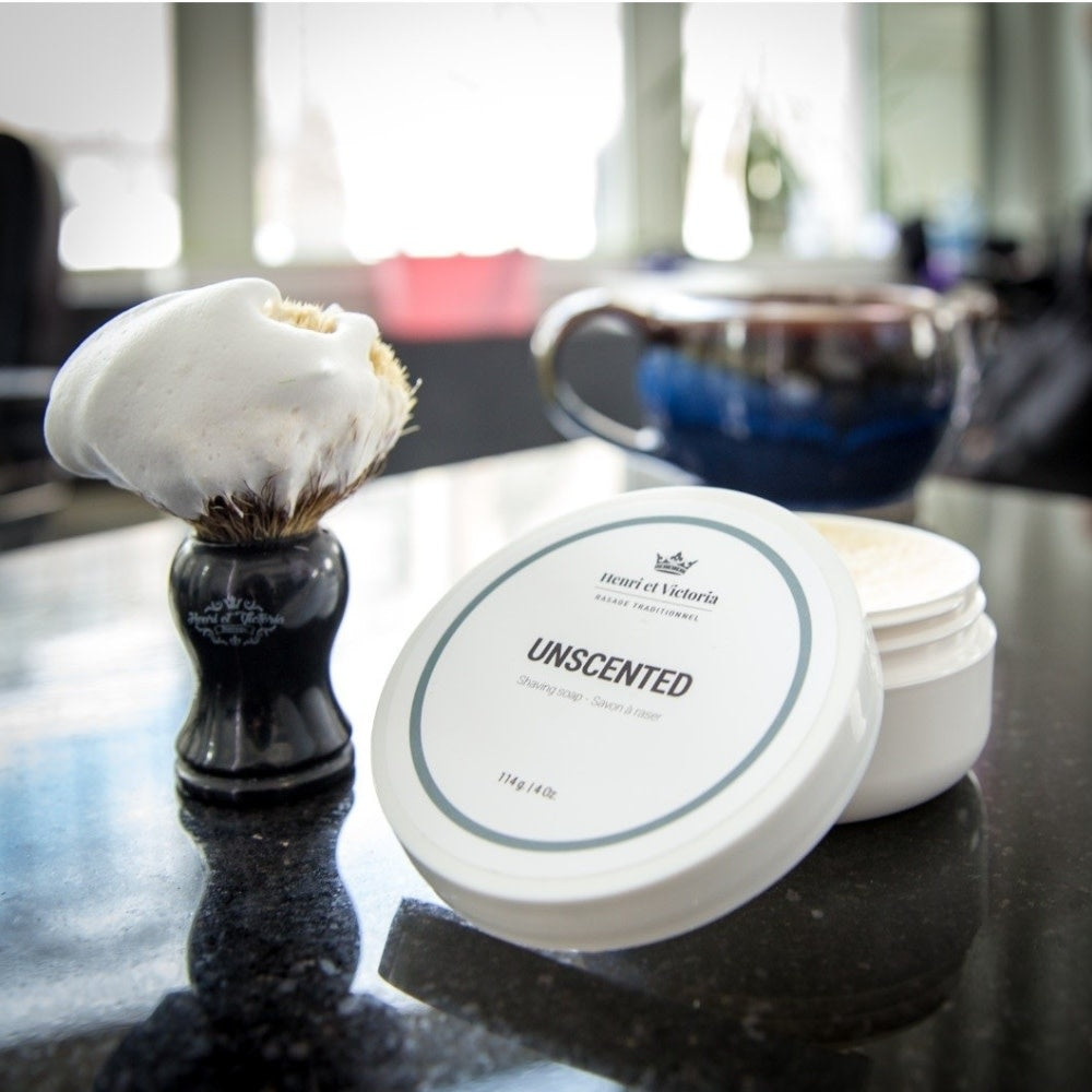 Savon à raser avec beurre de karité "Unscented" (114g/4.0oz)