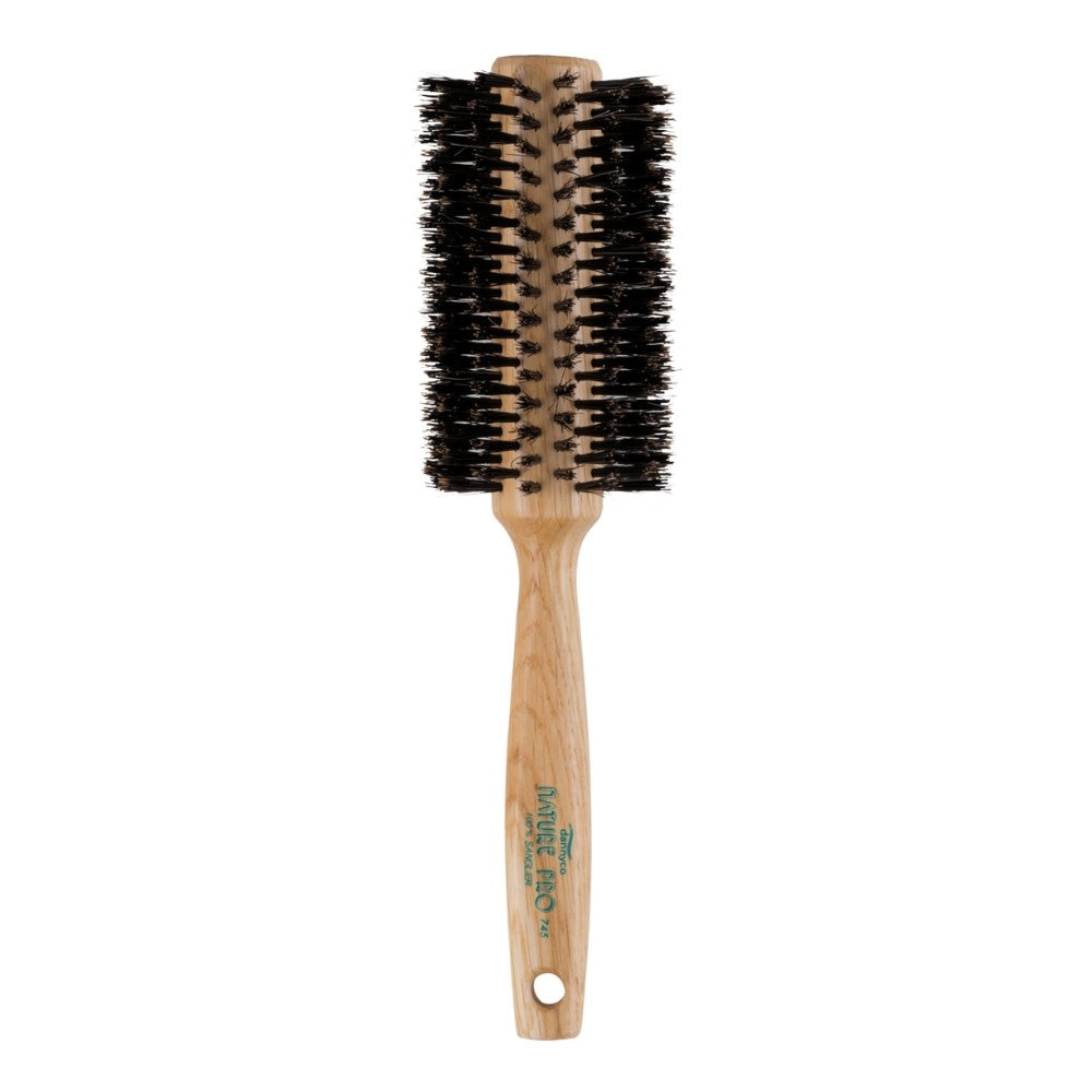 Brosse ronde en poil de sanglier "Nature Pro" avec manche en bois de chêne