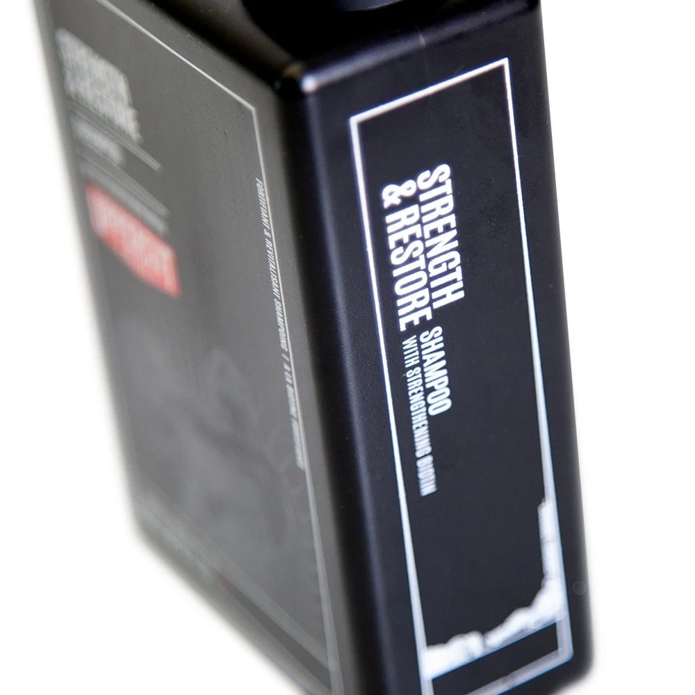 Shampoing fortifiant et réparateur "Strength & Restore Shampoo" - À la biotine fortifiante (240ml/8.1oz)