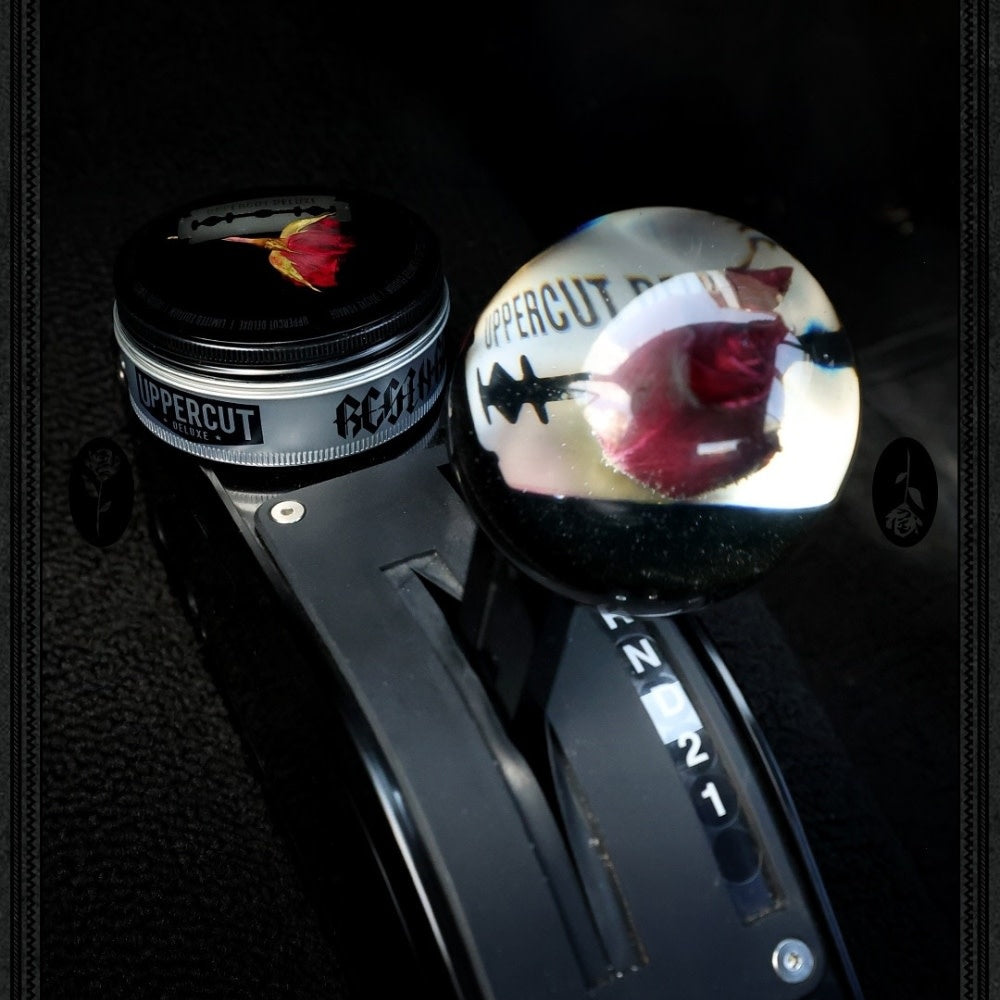 Pommade "Resin & Rose Deluxe Pomade" - Tenue forte et brillance élevé (100g/3.5oz)