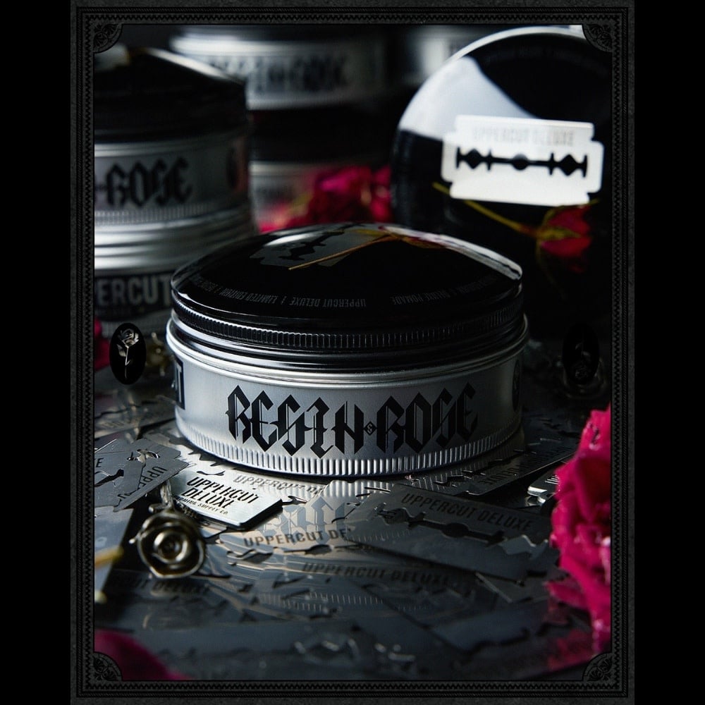 Pommade "Resin & Rose Deluxe Pomade" - Tenue forte et brillance élevé (100g/3.5oz)
