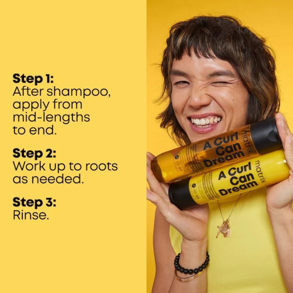 A Curl Can Dream Weightless Moisture Conditioner