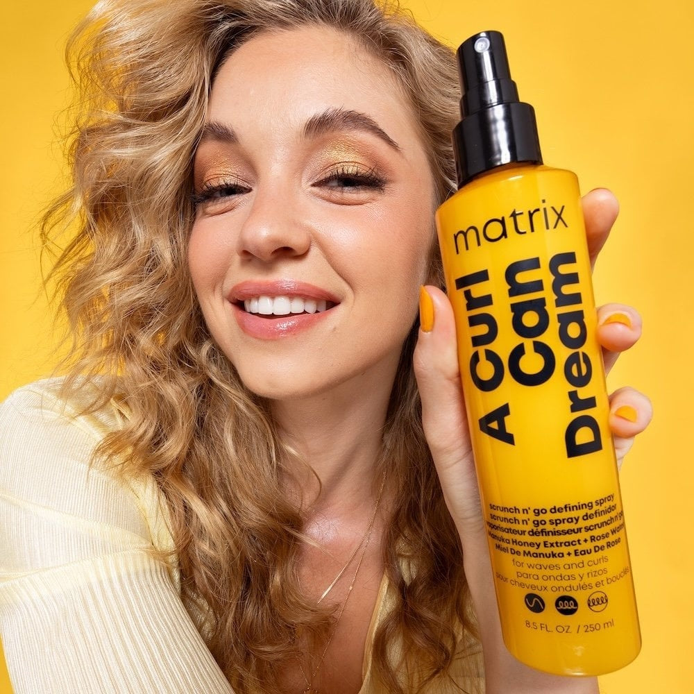 Scrunch N'Go Defining Spray (250ml/8.5oz)