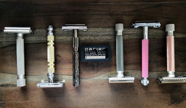 22R butterfly open safety razor - Gunmetal chrome