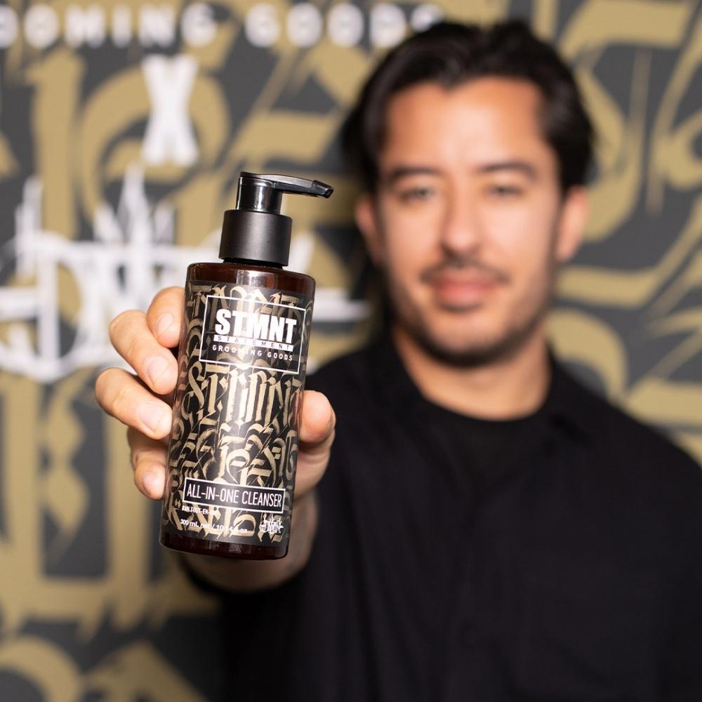 Nettoyant tout en un Édition Artiste limitée par Defer - Nettoie tout (300ml/10.14oz)