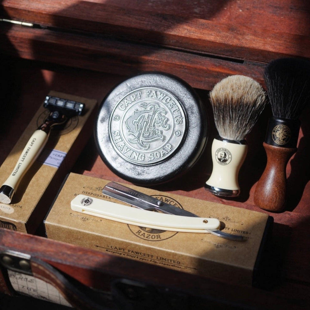 Blaireau en résine "Super Badger Shaving Brush" Ivoire - Grande taille (33mm/1.29")