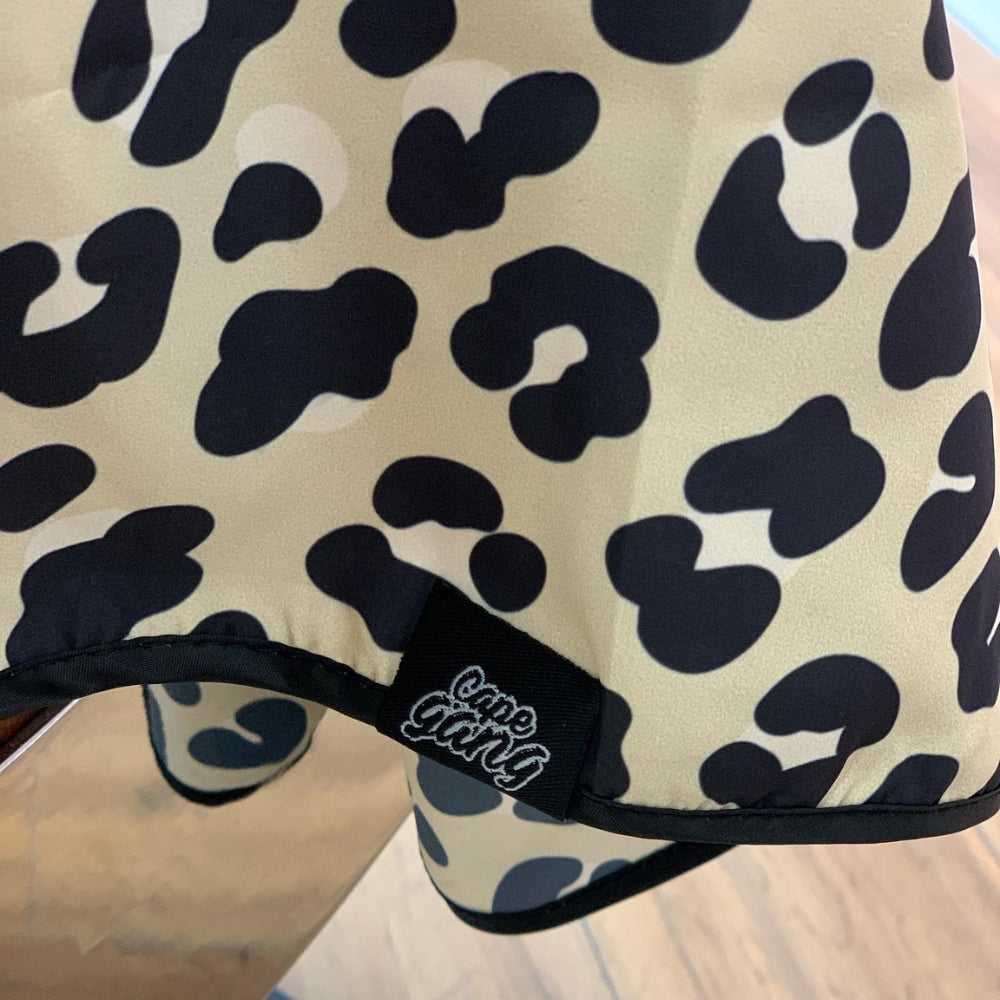 Leopard Barber Cape stretch lycra neck & popper fastenings (140cm/55" x 160cm/63") - Black & Tan