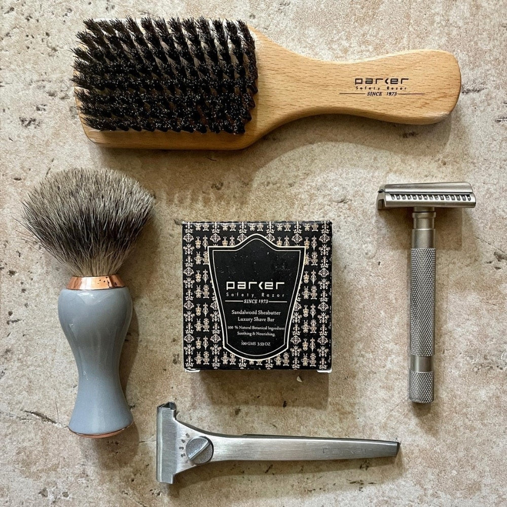 Brosse à cheveux en poils de sanglier (185mm/7.3" x 61mm/2.4")