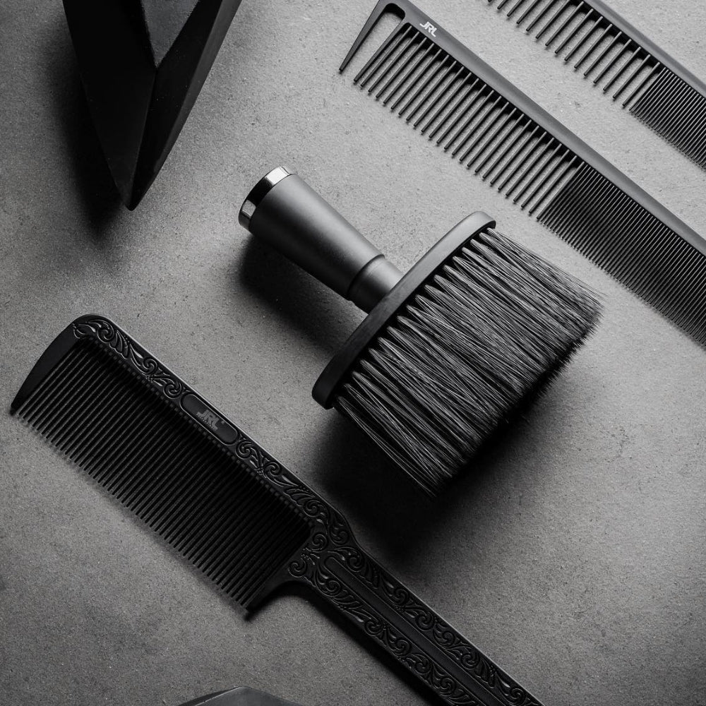 Époussette pour le cou "Neck Duster" (135mm/5.3" x 100mm/3.9") - Noir