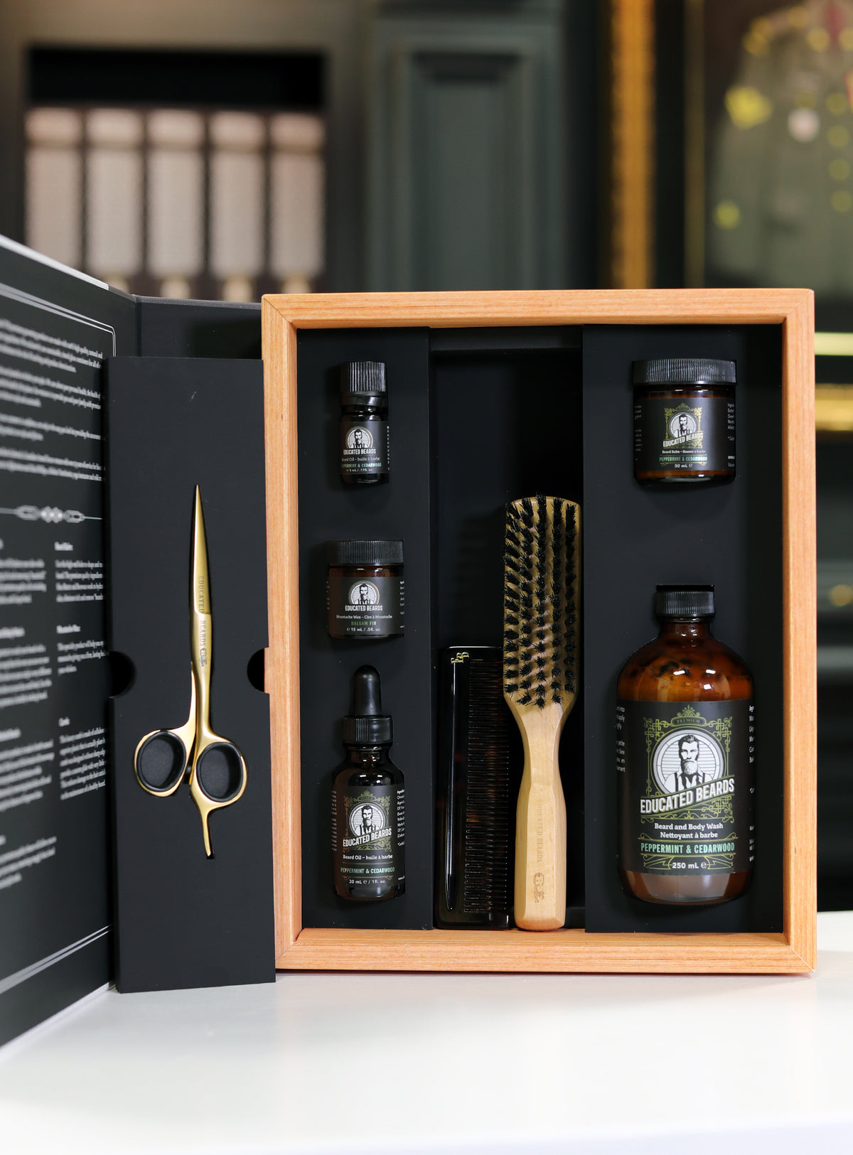 Ensemble de toilettage "Peppermint Cedarwood A Book of Beard"