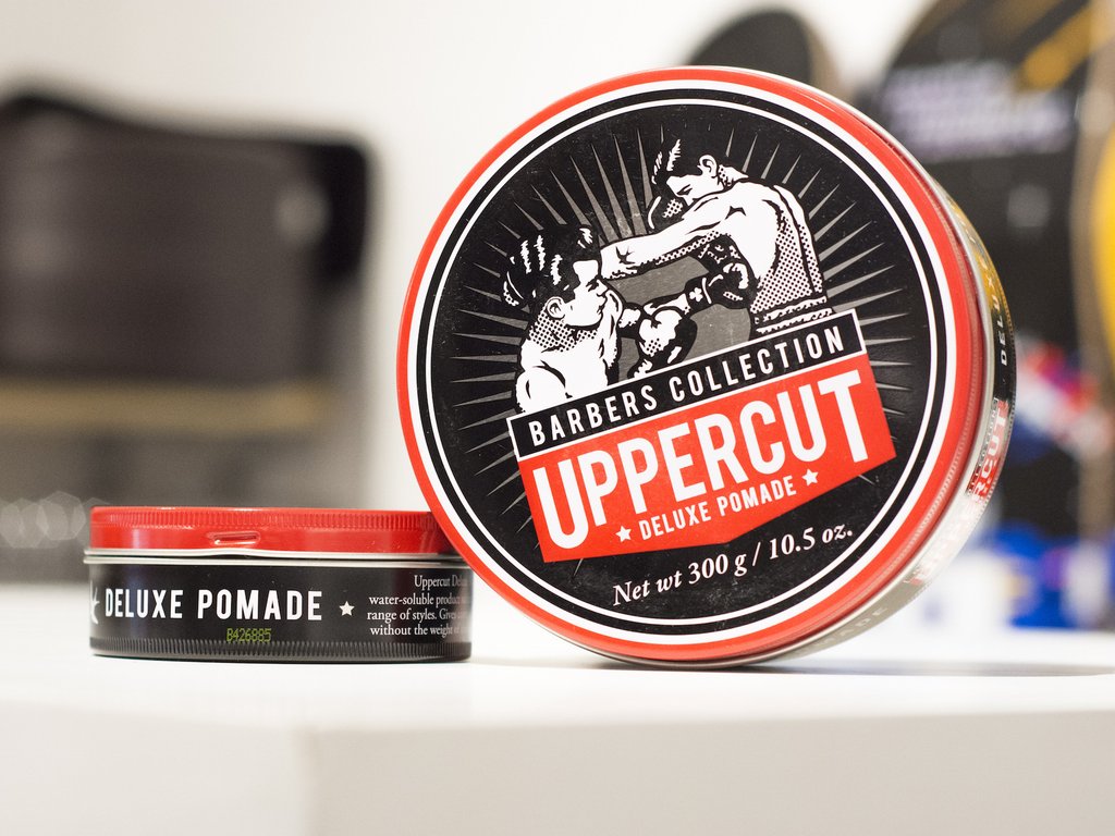 Pommade "Deluxe Pomade" - Tenue forte et brilliance élevé