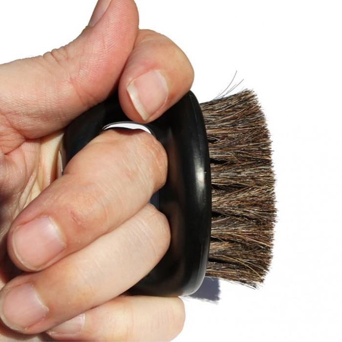 Irving Barber Company - Brosse à poils synthétiques "Black Synthetic Bristle Brush" résistance ferme - Pour les cheveux plus épais