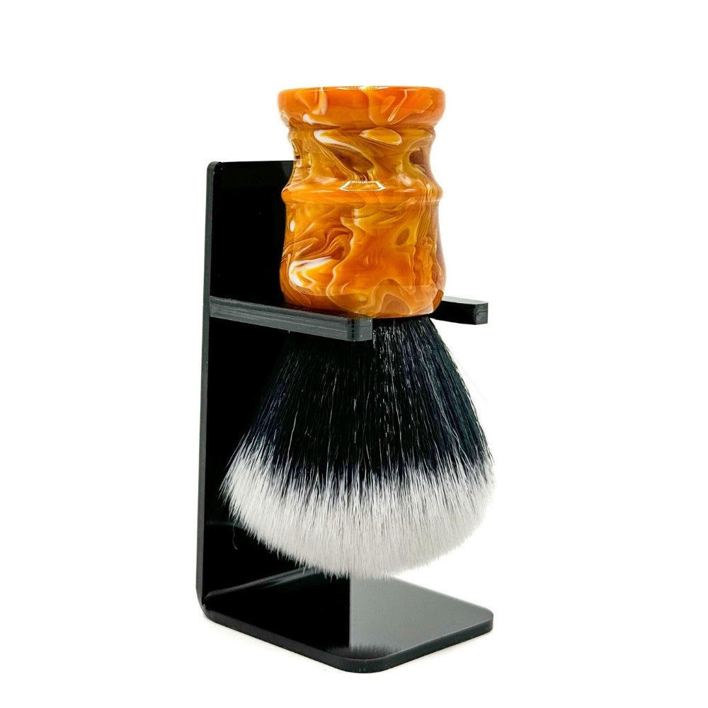 Blaireau avec poils synthétiques premium Tuxedo Knot et manche en résine marbrée jaune doré, brun et blanc - Large (28mm/1.10") - YHSY