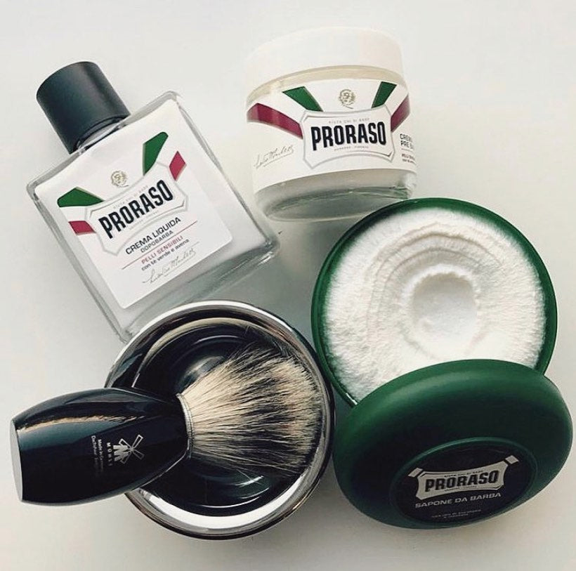 Savon à raser en bol à l'huile d'eucalyptus et au menthol (150ml/5.2oz)